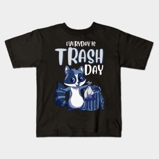 Everyday Is Trash Day Raccoon Pun Kids T-Shirt